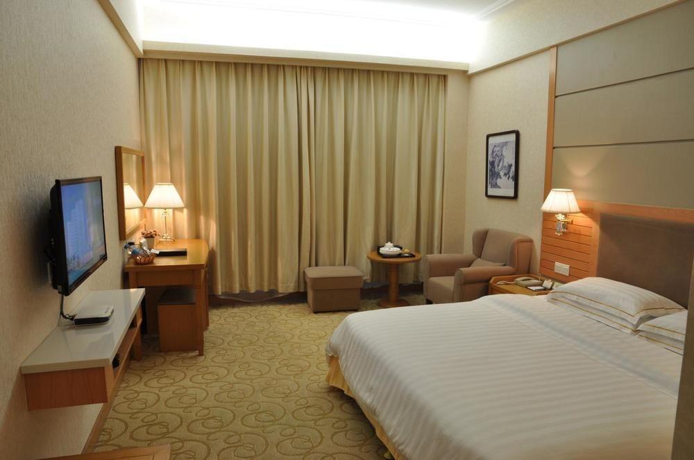 Garden Hotel Shantou Esterno foto